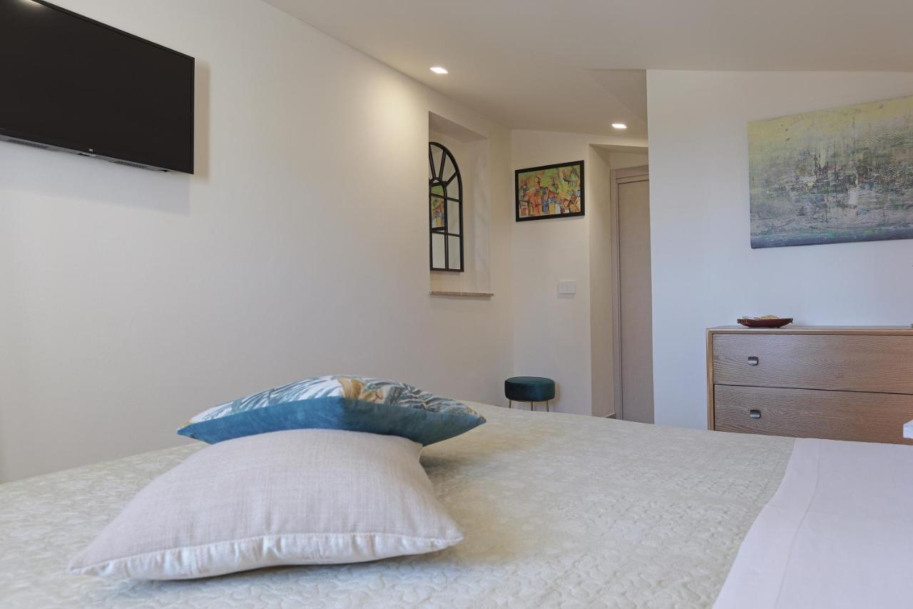 Mareli Suites San Leone Kültér fotó